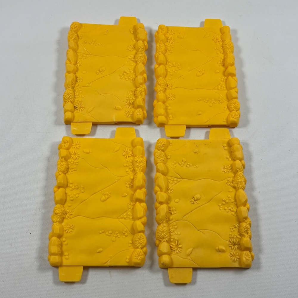 Disney Jungle Safari Roadway 4 Straight Track Lot Replacement Piece Part Yellow